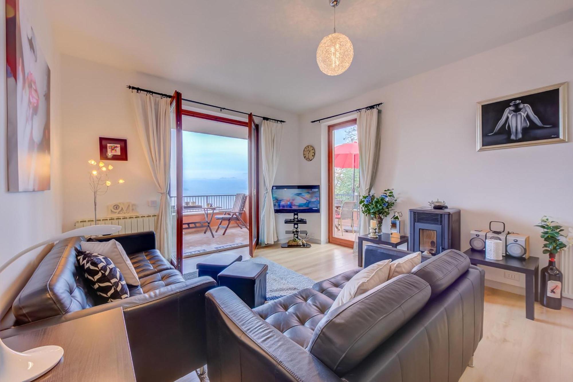 La Bellavista Penthouse Leilighet Stresa Eksteriør bilde