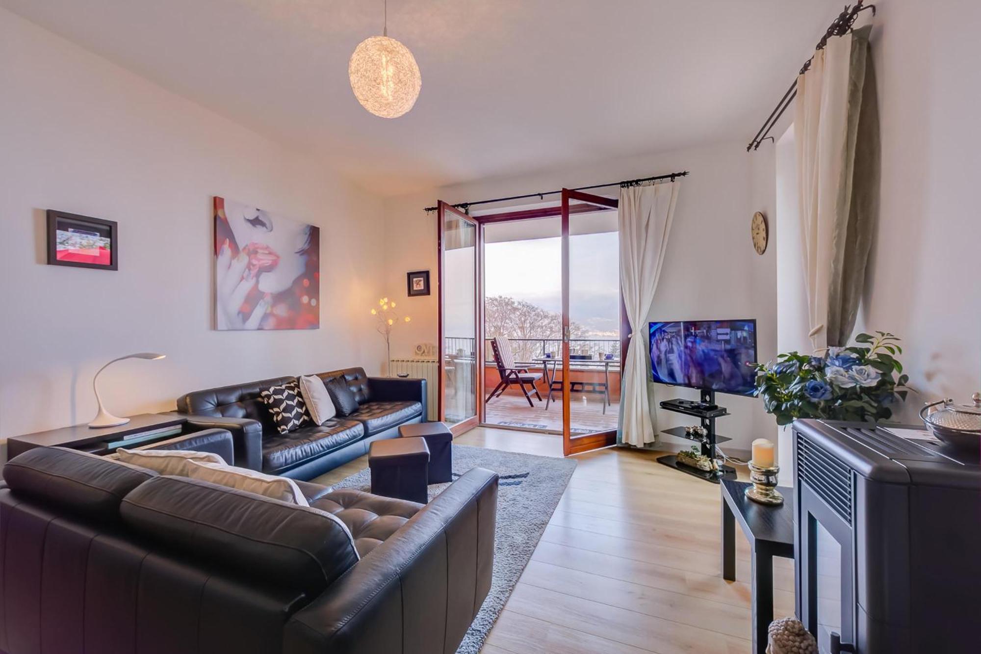 La Bellavista Penthouse Leilighet Stresa Eksteriør bilde